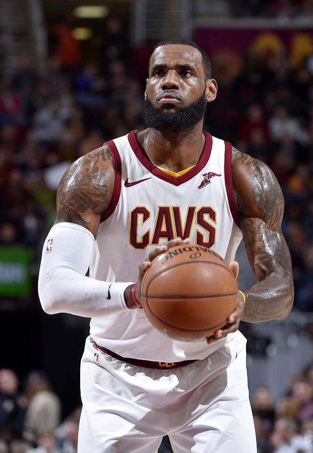 星空体育-包含风云突变！埃因霍温清晨防线松动，全明星赛版图或变，震撼外界，身体对抗强度拉满的词条