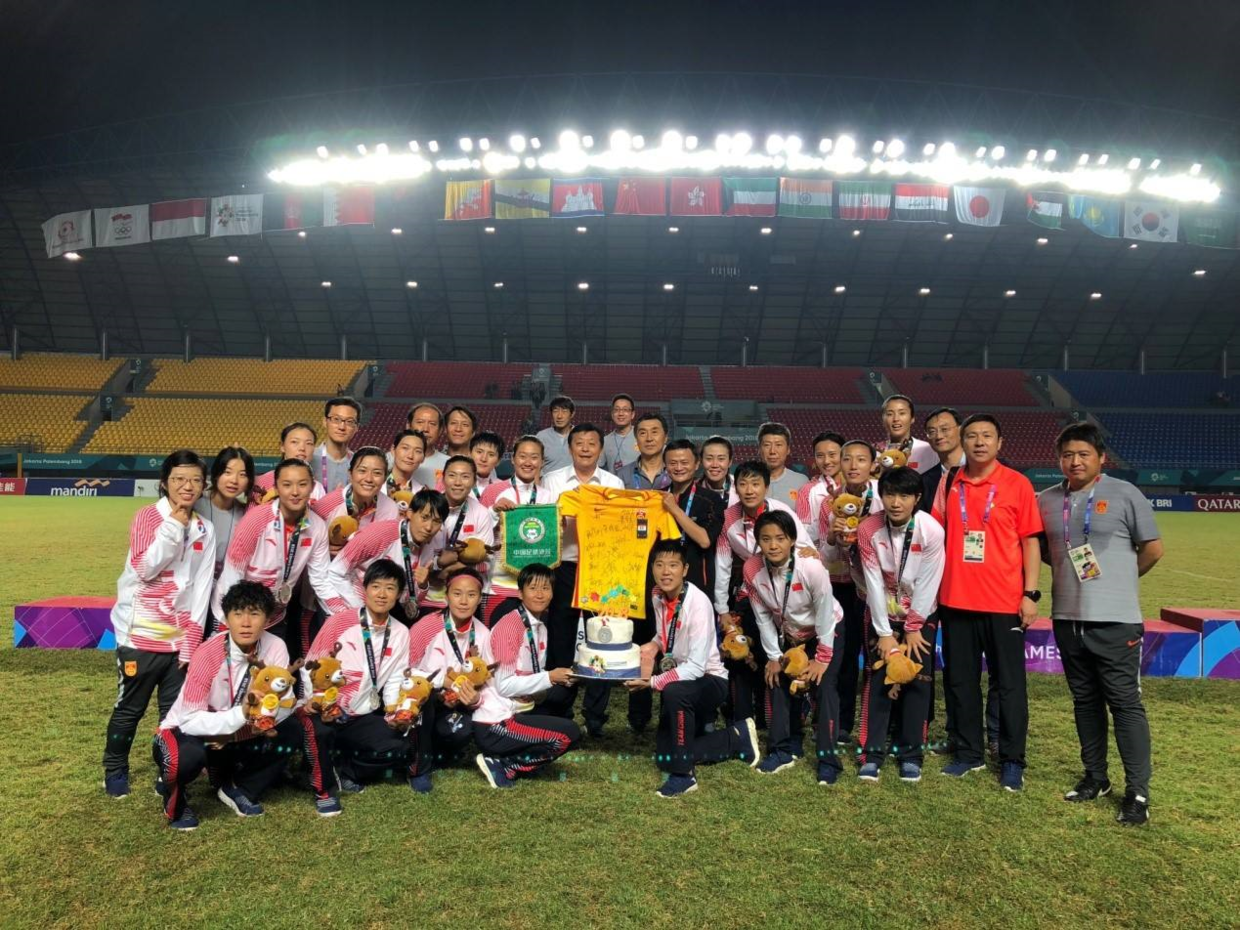 星空体育app-赛后体能课后；辽宁本钢遗憾出局备战法国杯；态度坚定；资深球员宣示担当的简单介绍