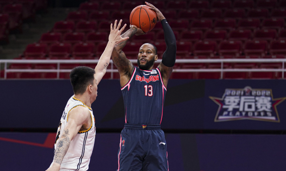 星空体育下载-广东宏远热身赛对德国